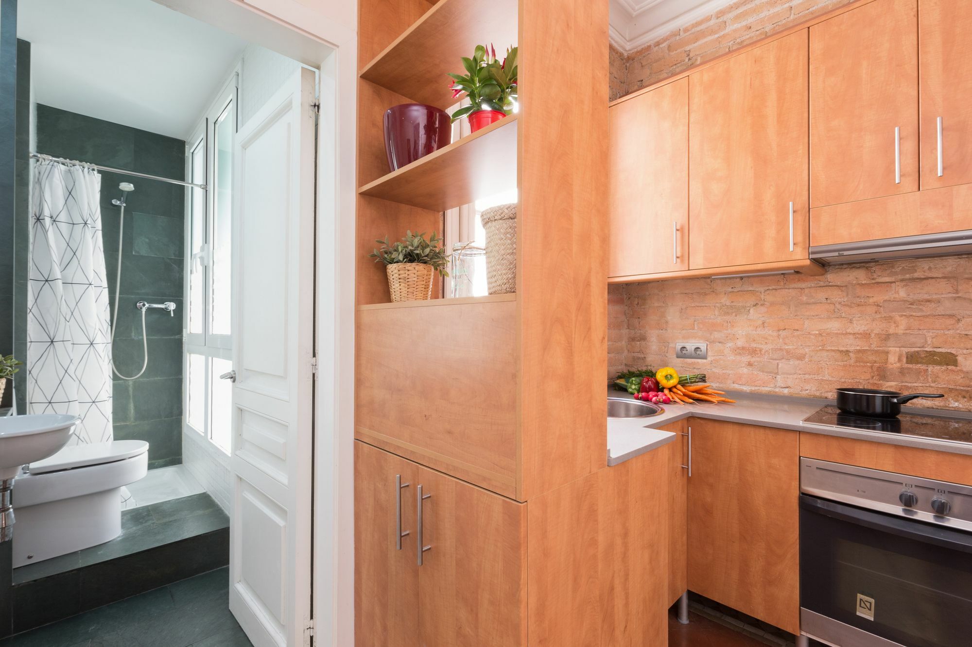 Montaber Apartment - Gran Via - Rocafort บาร์เซโลนา ภายนอก รูปภาพ
